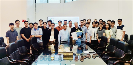 LỄ CÔNG BỐ VÀ TRAO QUYẾT ĐỊNH BỔ NHIỆM PHÓ GIÁM ĐỐC TRUNG TÂM THIẾT KẾ 1.